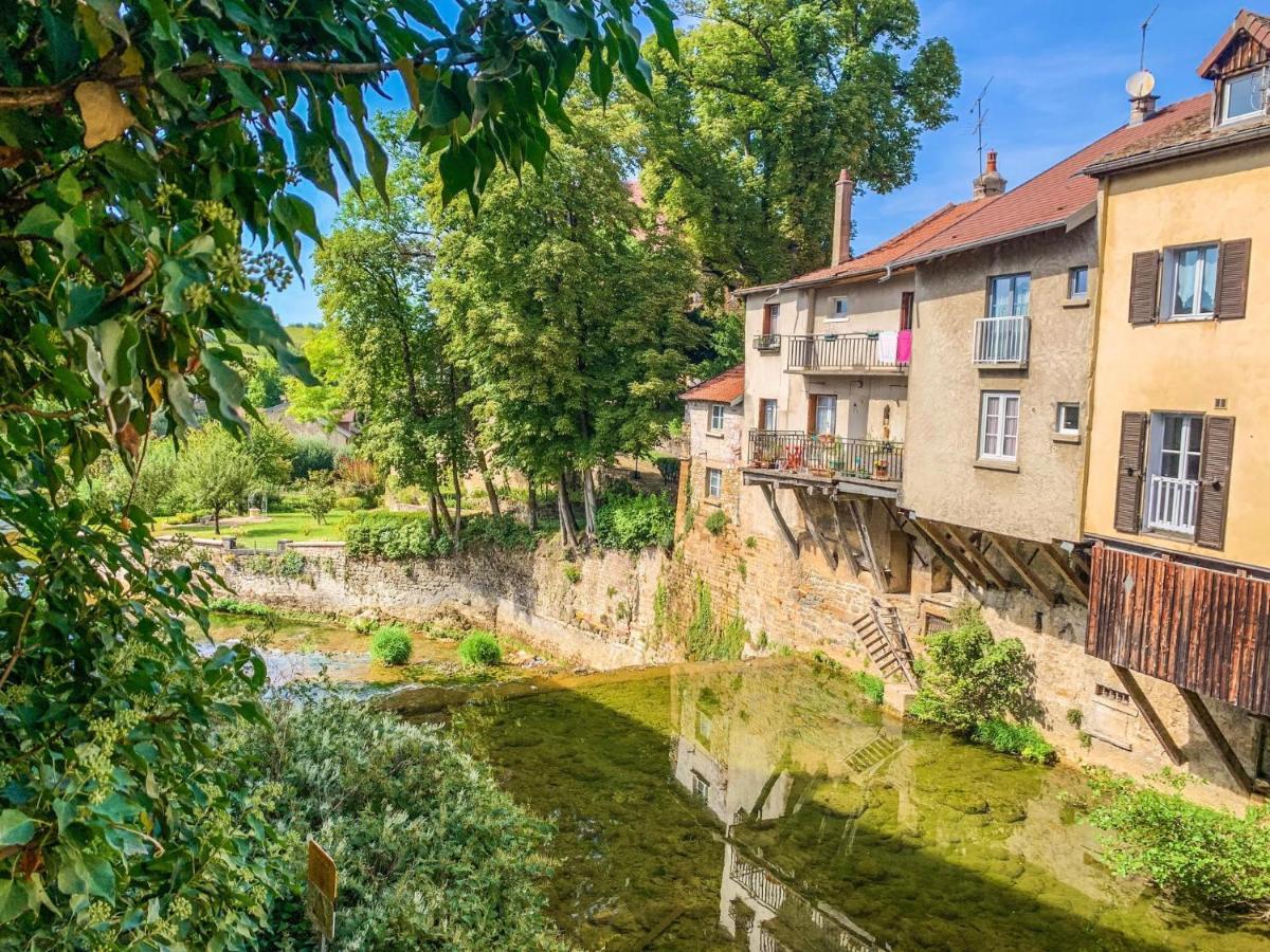 Les Volets Rouges Bed and Breakfast Arbois Exteriör bild
